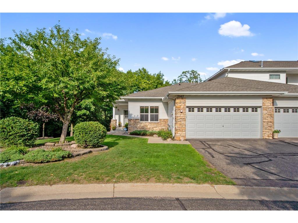 7507 5th Street N Oakdale MN 55128 6385832 image1