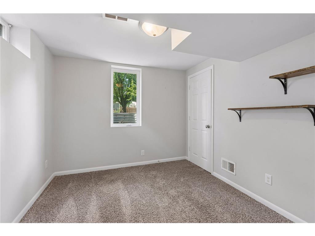7508 Edgebrook Drive Saint Louis Park MN 55426 7064602 image18