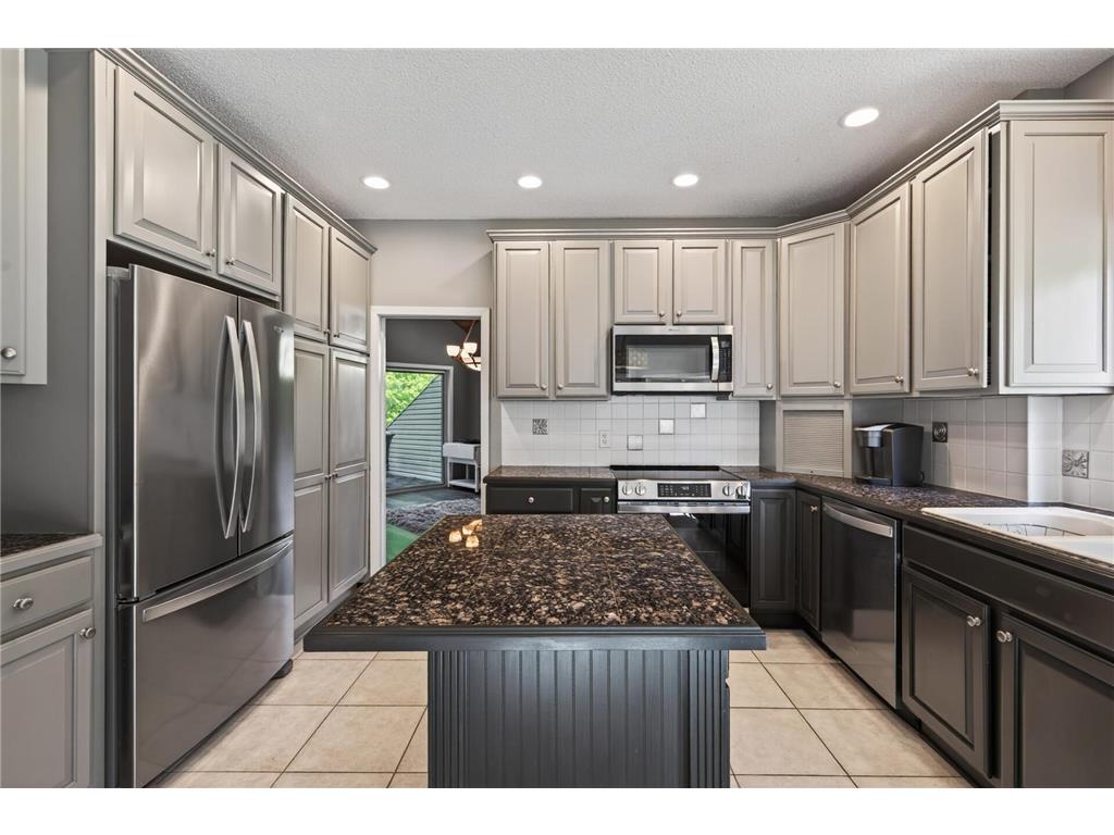 7508 W 77th Street Chanhassen MN 55318 7081830 image17