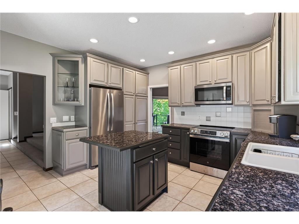 7508 W 77th Street Chanhassen MN 55318 7081830 image18