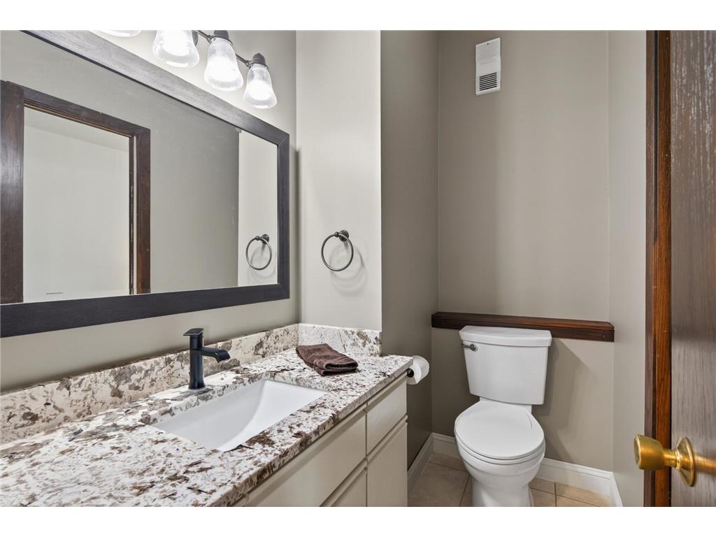 7508 W 77th Street Chanhassen MN 55318 7081830 image23