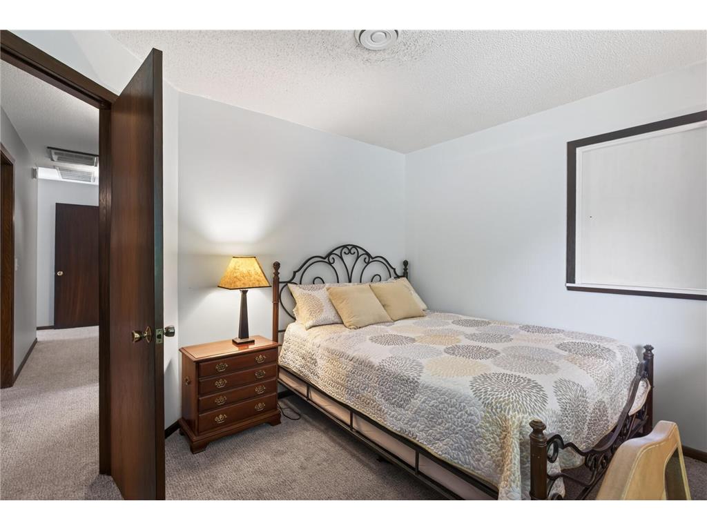 7508 W 77th Street Chanhassen MN 55318 7081830 image33