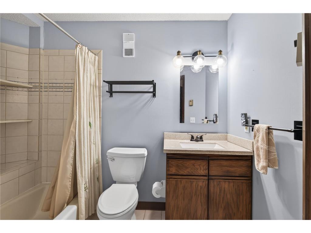 7508 W 77th Street Chanhassen MN 55318 7081830 image34
