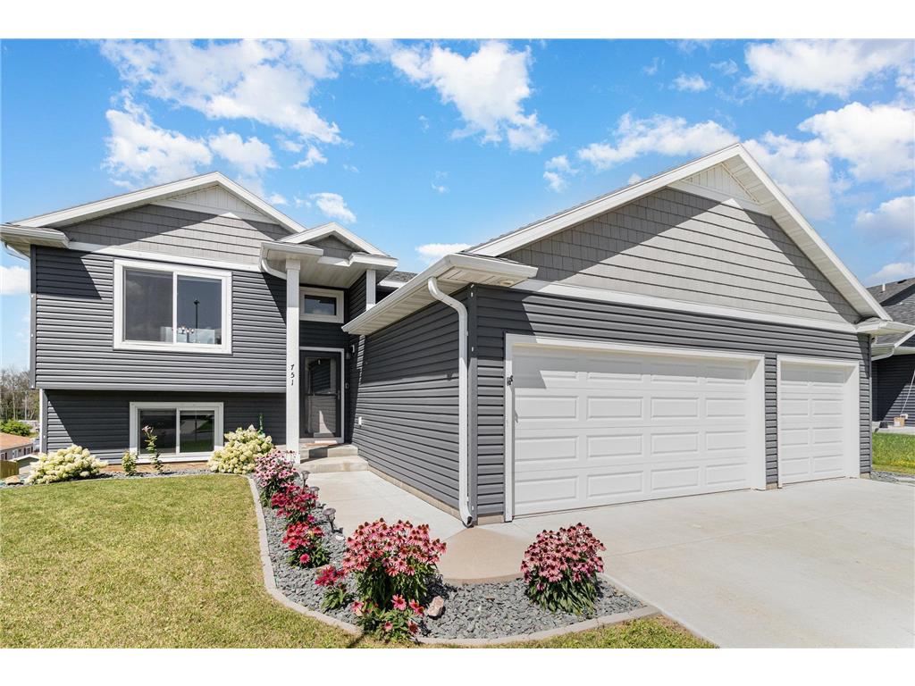 751 19th Street Zumbrota MN 55992 6584698 image1