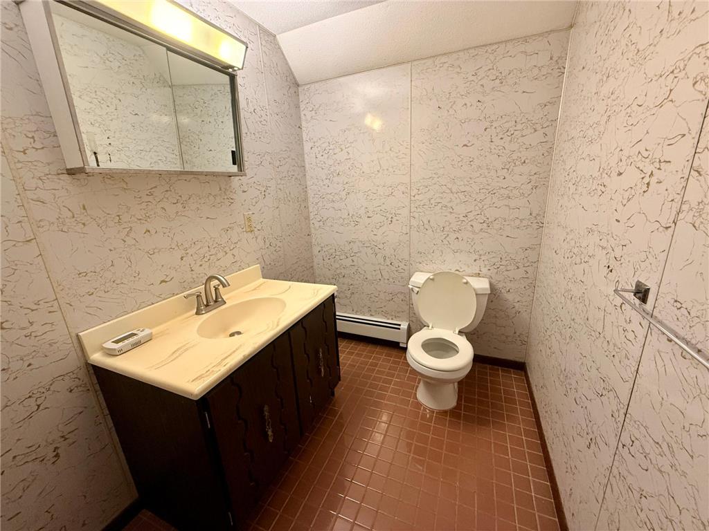 751 Cottage Avenue E Saint Paul MN 55106 7082278 image31