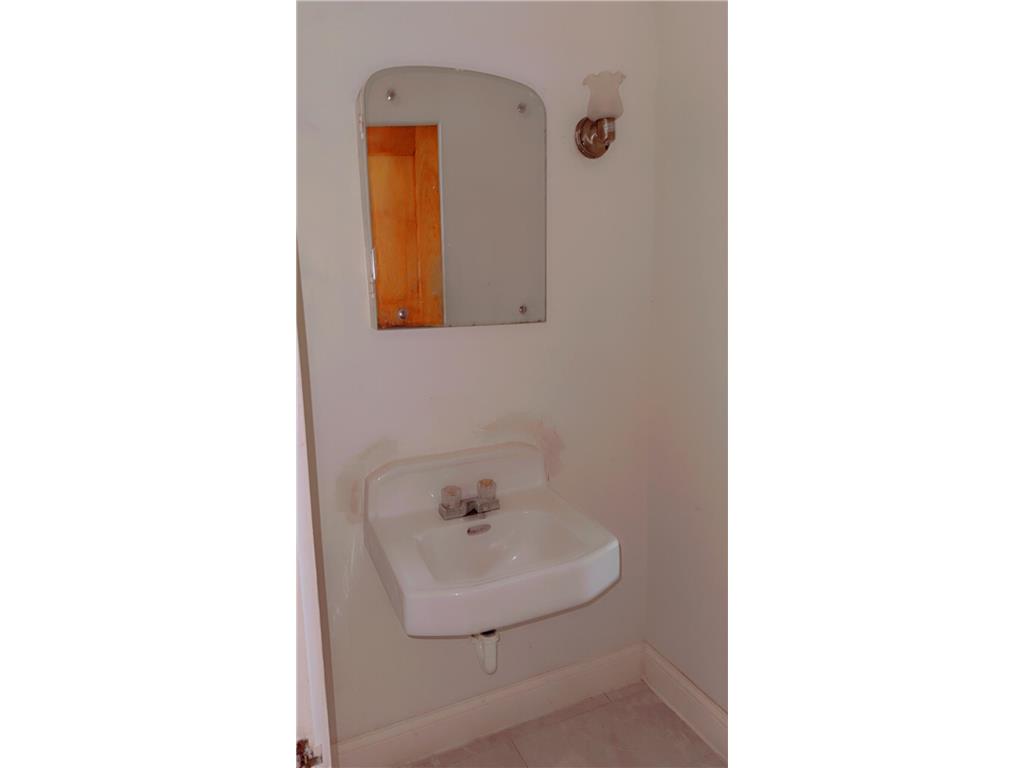 751 Lawson Avenue E Saint Paul MN 55106 7037852 image16