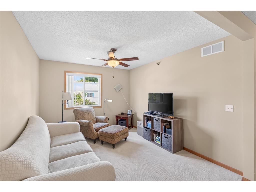 751 Maple Hills Drive #B Maplewood MN 55117 7018160 image15