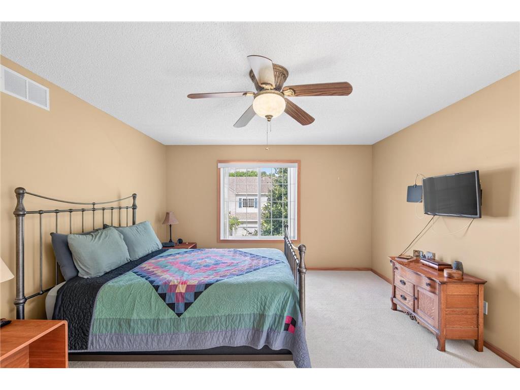 751 Maple Hills Drive #B Maplewood MN 55117 7018160 image19