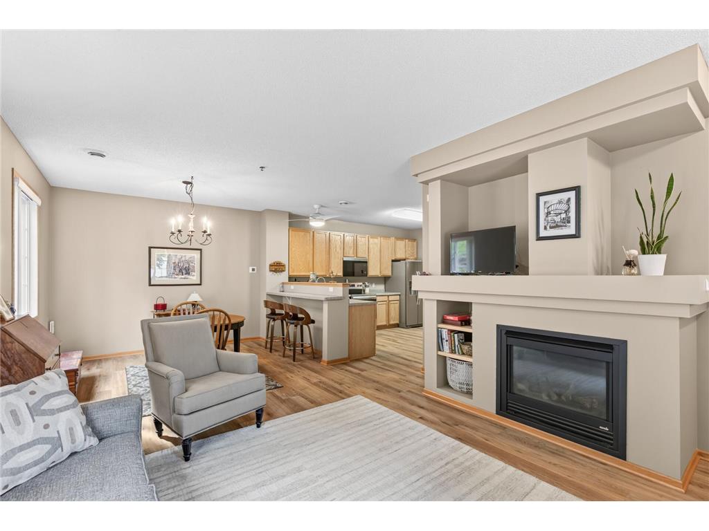 751 Maple Hills Drive #B Maplewood MN 55117 7018160 image4