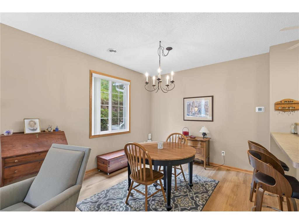 751 Maple Hills Drive #B Maplewood MN 55117 7018160 image8