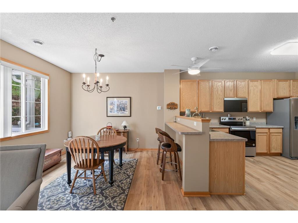 751 Maple Hills Drive #B Maplewood MN 55117 7018160 image9