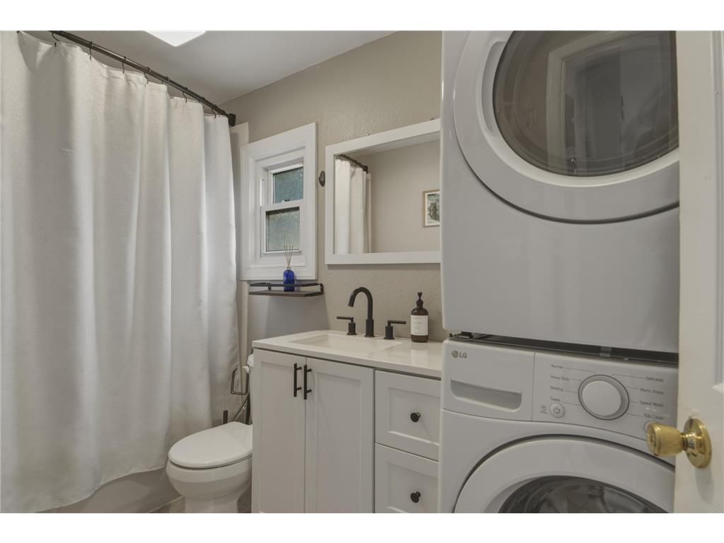 751 Minnehaha Avenue W Saint Paul MN 55104 7061922 image16