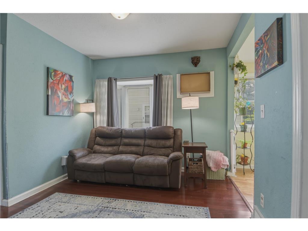 751 Minnehaha Avenue W Saint Paul MN 55104 7061922 image6