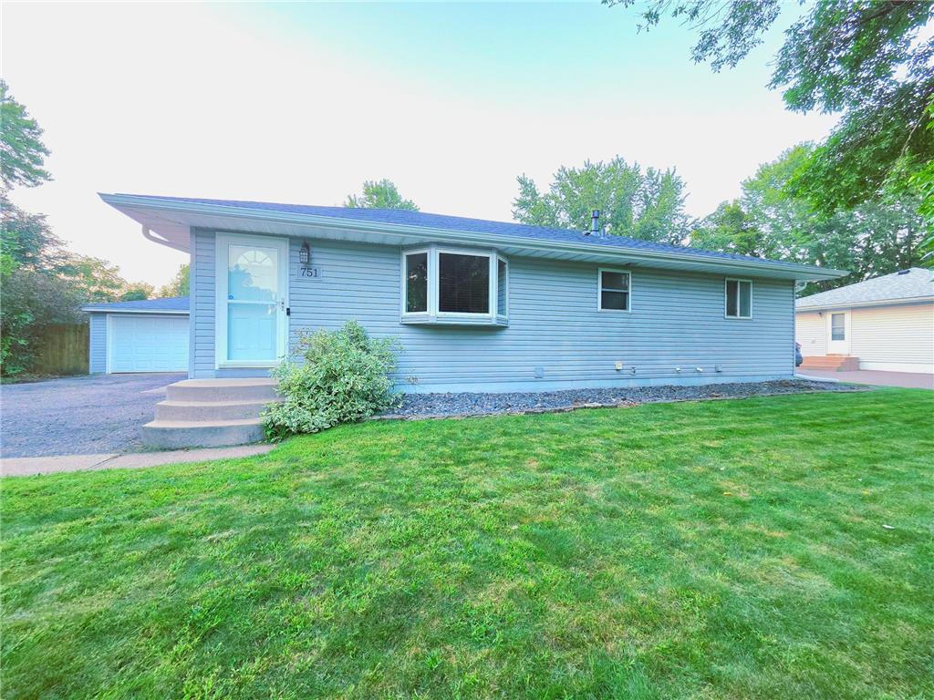 751 Paul Parkway NE Blaine MN 55434 6775749 image1