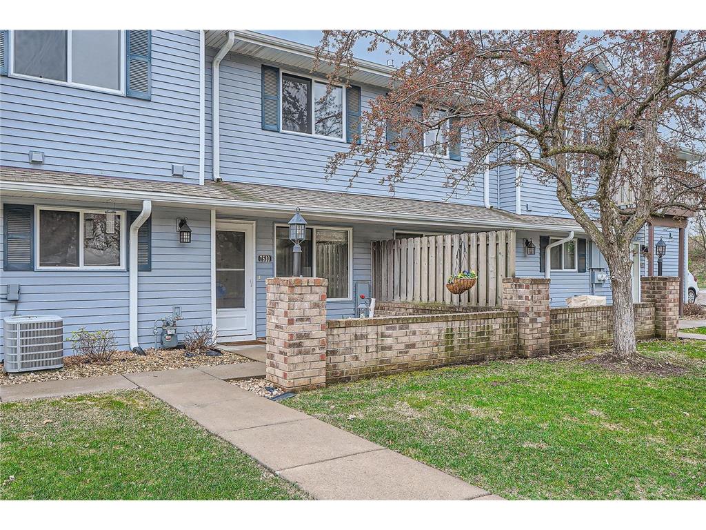 7510 15th Street Lane N Oakdale MN 55128 6712078 image1