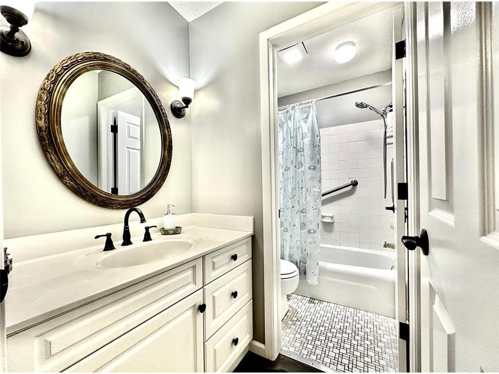 7510 Cahill Road #214B Edina MN 55439 7036596 image12