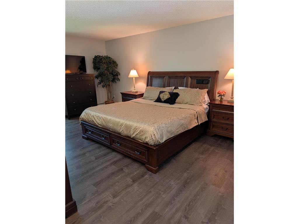 7510 Cahill Road #214B Edina MN 55439 7036596 image14