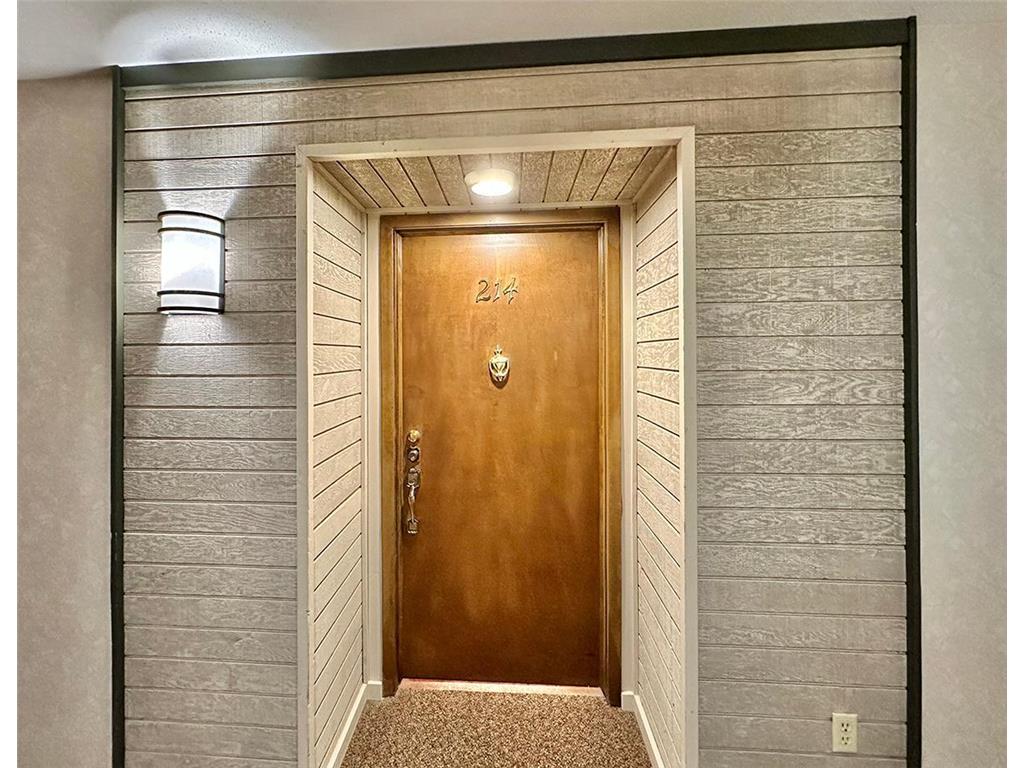 7510 Cahill Road #214B Edina MN 55439 7036596 image19