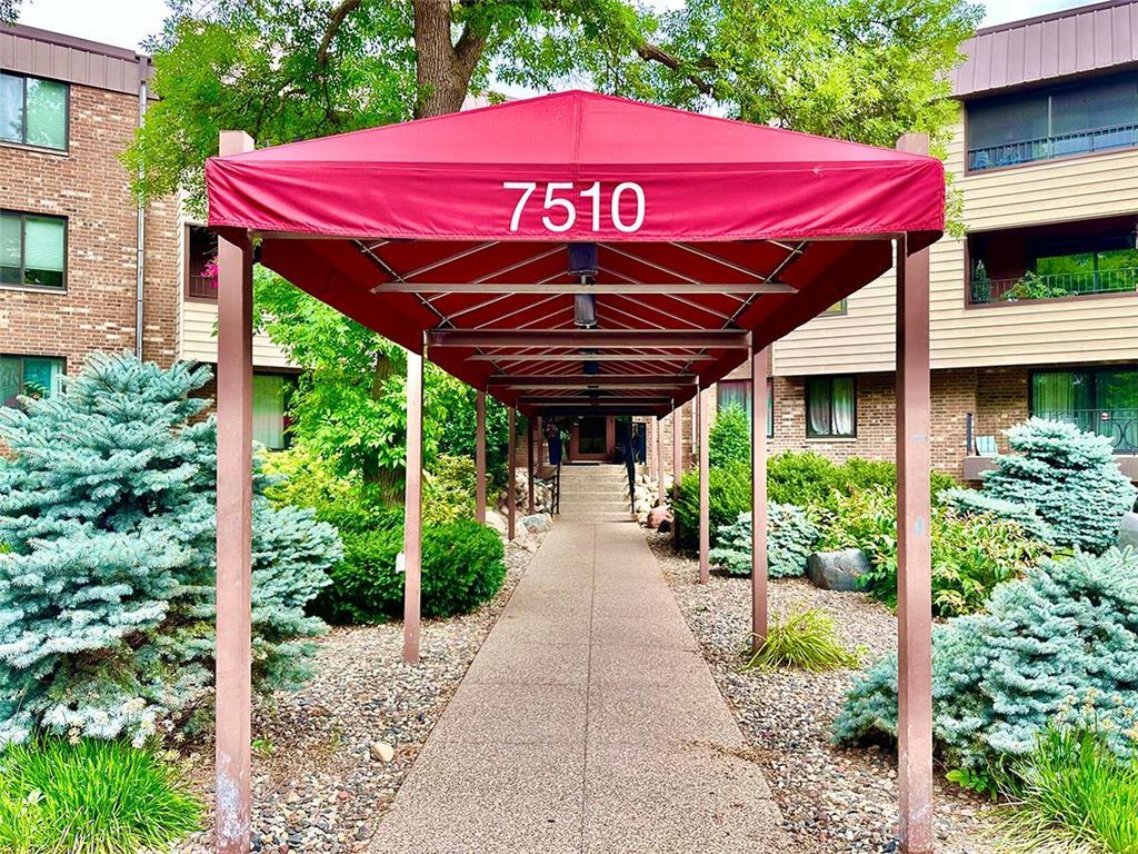 7510 Cahill Road #214B Edina MN 55439 7036596 image21
