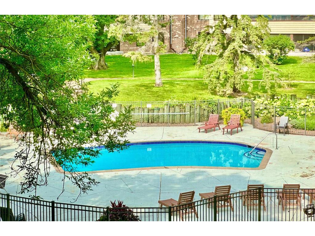 7510 Cahill Road #214B Edina MN 55439 7036596 image9