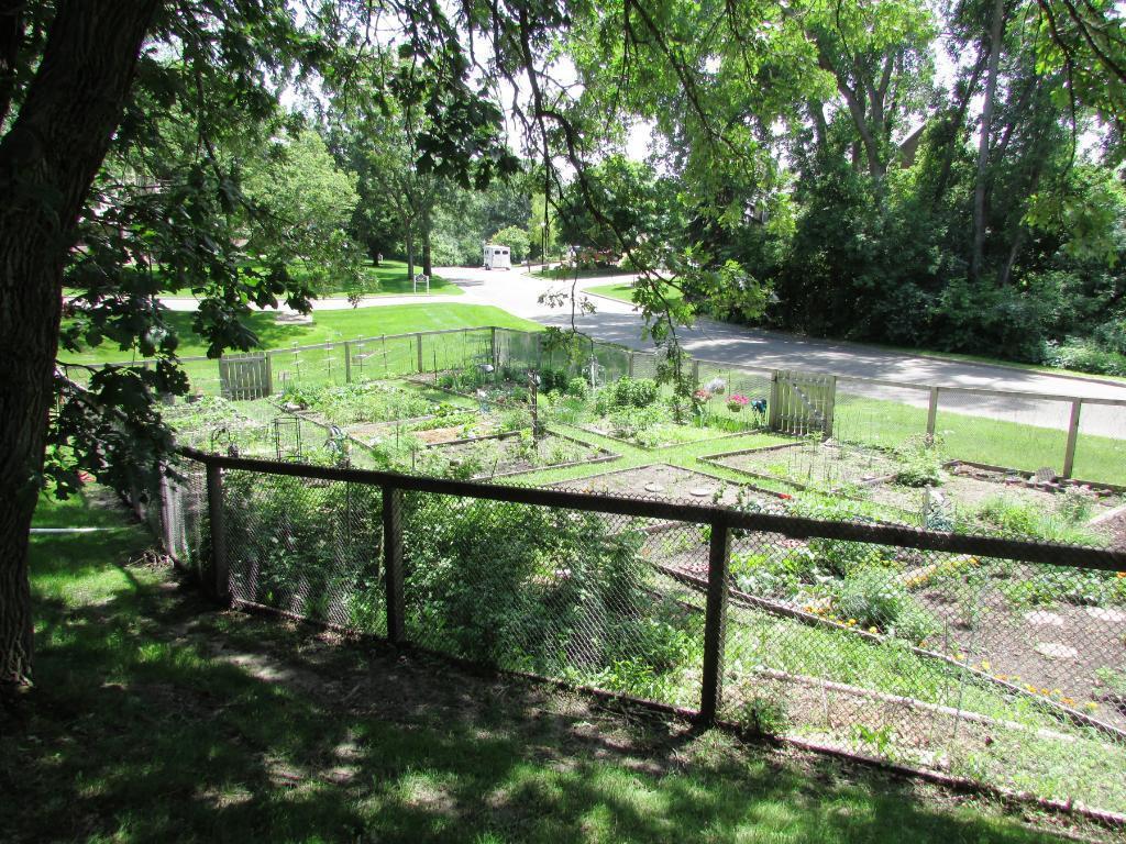 7510 Cahill Road #303B Edina MN 55439 7039222 image18