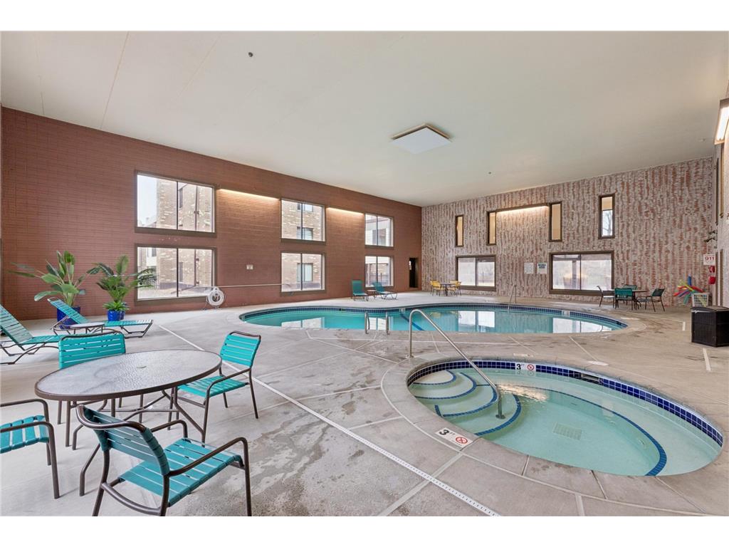 7510 Cahill Road #317B Edina MN 55439 6821916 image1