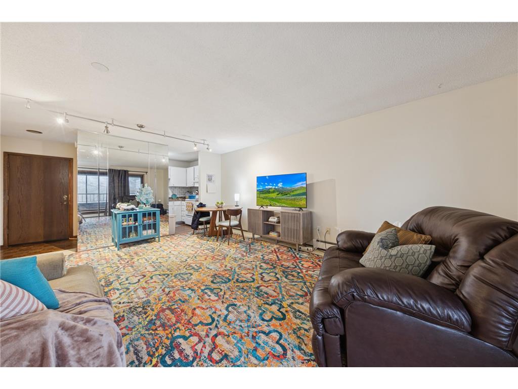 7510 Cahill Road #317B Edina MN 55439 6821916 image2