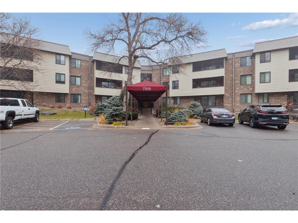 7510 Cahill Road #317B Edina MN 55439 6821916 image28