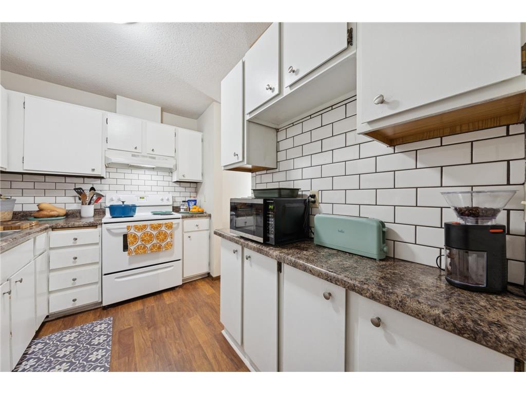 7510 Cahill Road #317B Edina MN 55439 6821916 image3