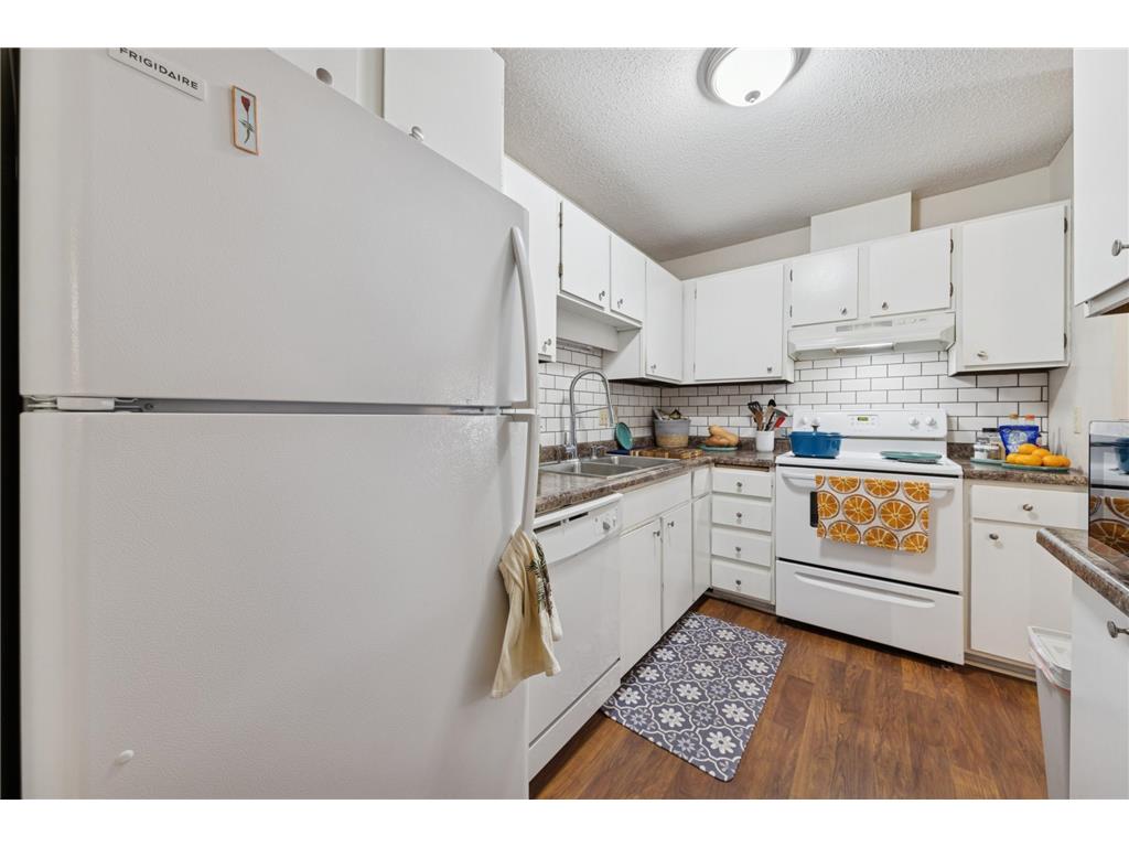 7510 Cahill Road #317B Edina MN 55439 6821916 image7