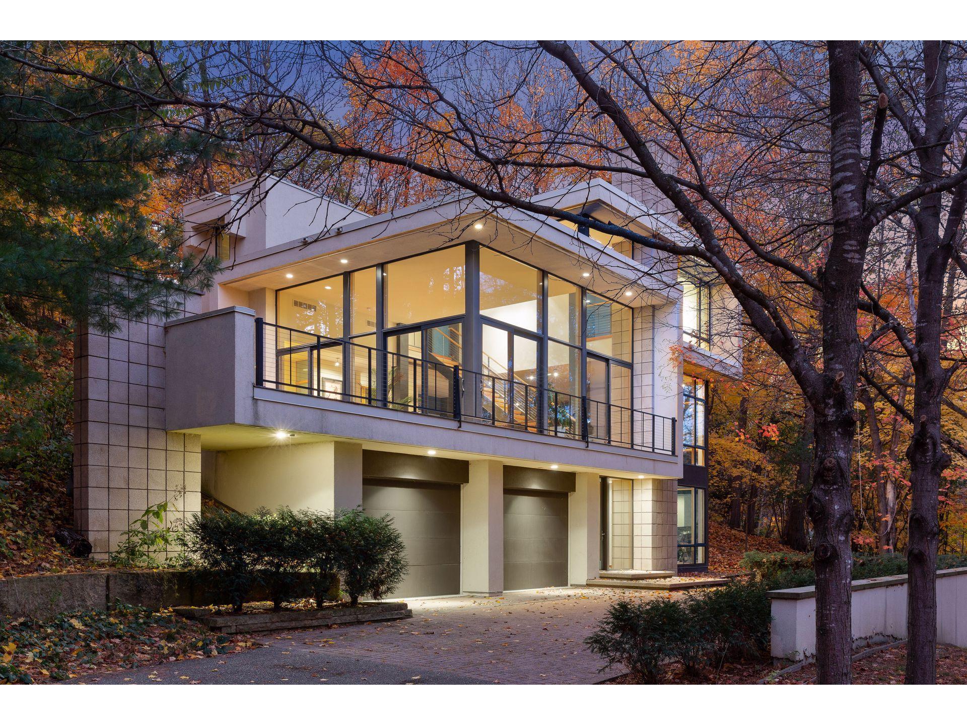 7510 Frontier Trail, Chanhassen, MN, 55317 MLS 6119988 Edina Realty