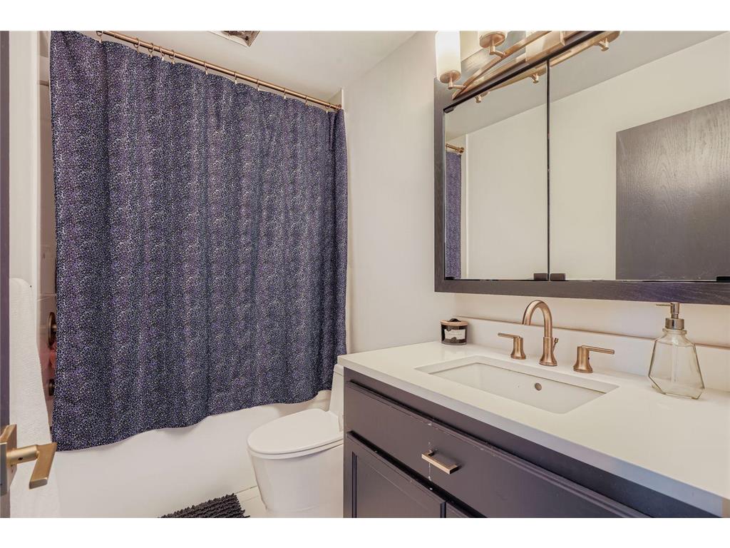 7511 Harold Avenue Golden Valley MN 55427 7081461 image14