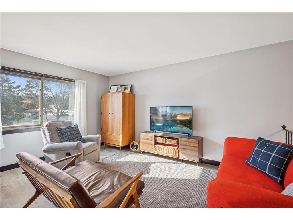 7511 Wedgewood Way Maple Grove MN 55311 7037334 image2