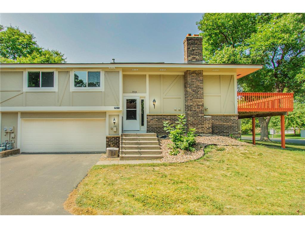 7511 Zinnia Way Maple Grove MN 55311 6429140 image1