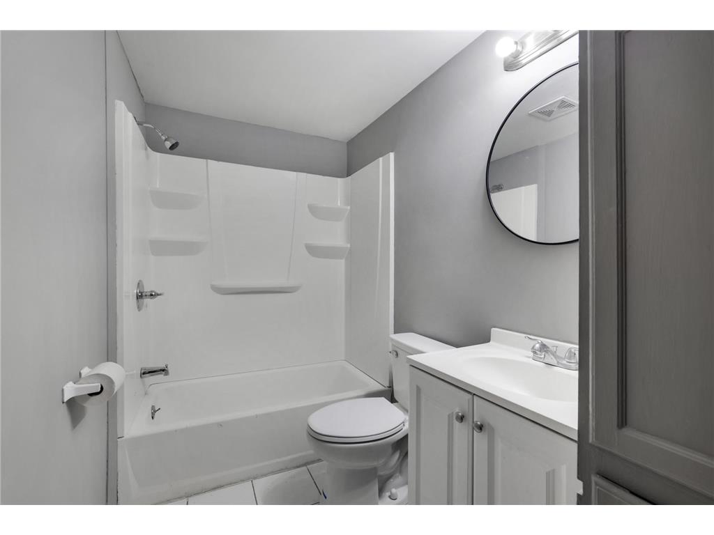 7514 Nicollet Avenue Richfield MN 55423 7053056 image26
