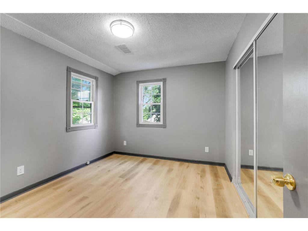 7514 Nicollet Avenue Richfield MN 55423 7053056 image32