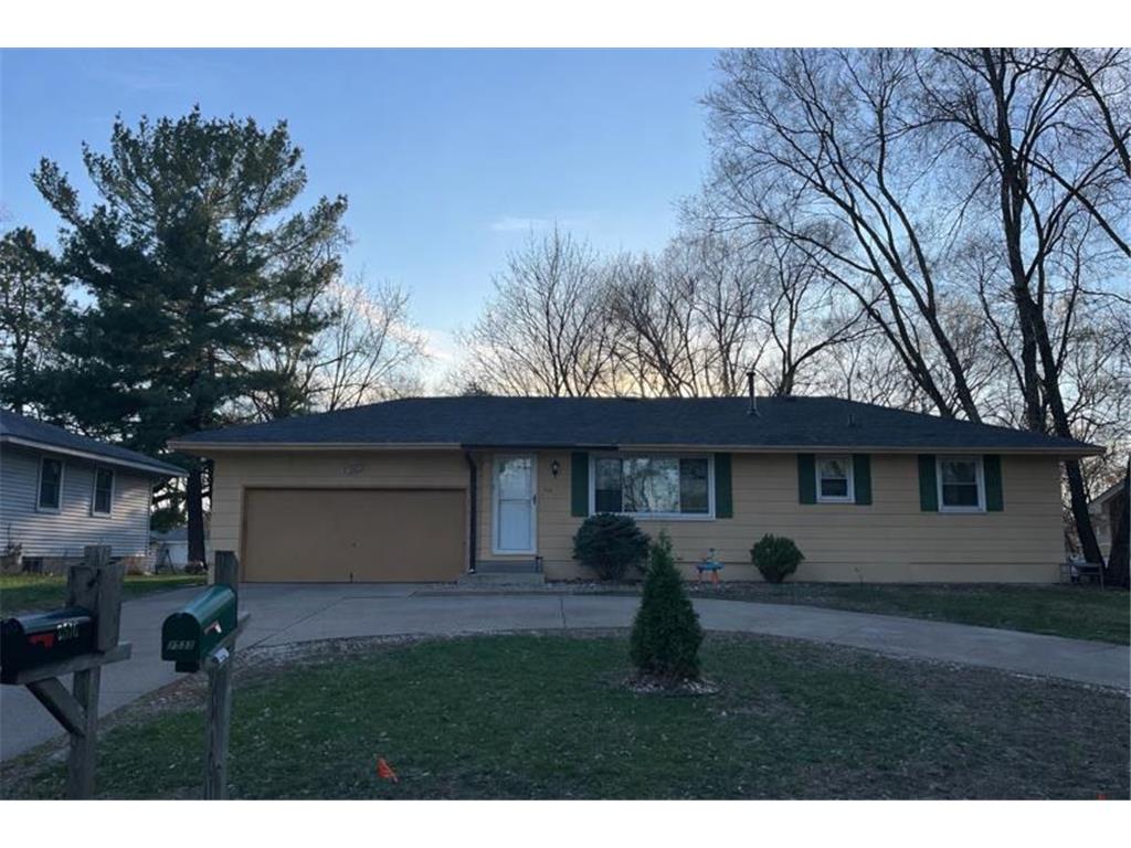 7516 Arthur Street NE Fridley MN 55432 7055884 image1