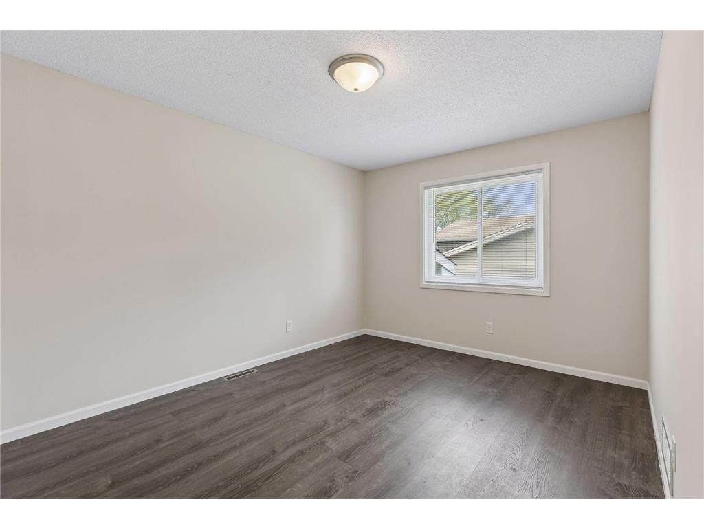 7516 Louisiana Avenue N Brooklyn Park MN 55428 7066652 image17