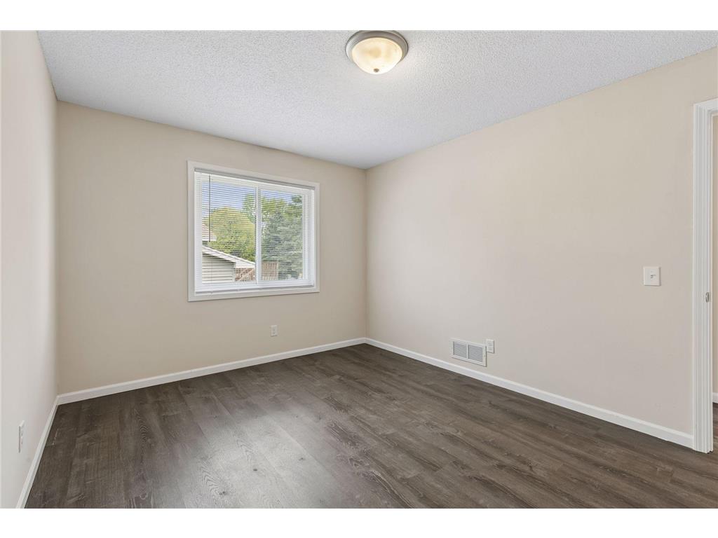 7516 Louisiana Avenue N Brooklyn Park MN 55428 7066652 image18