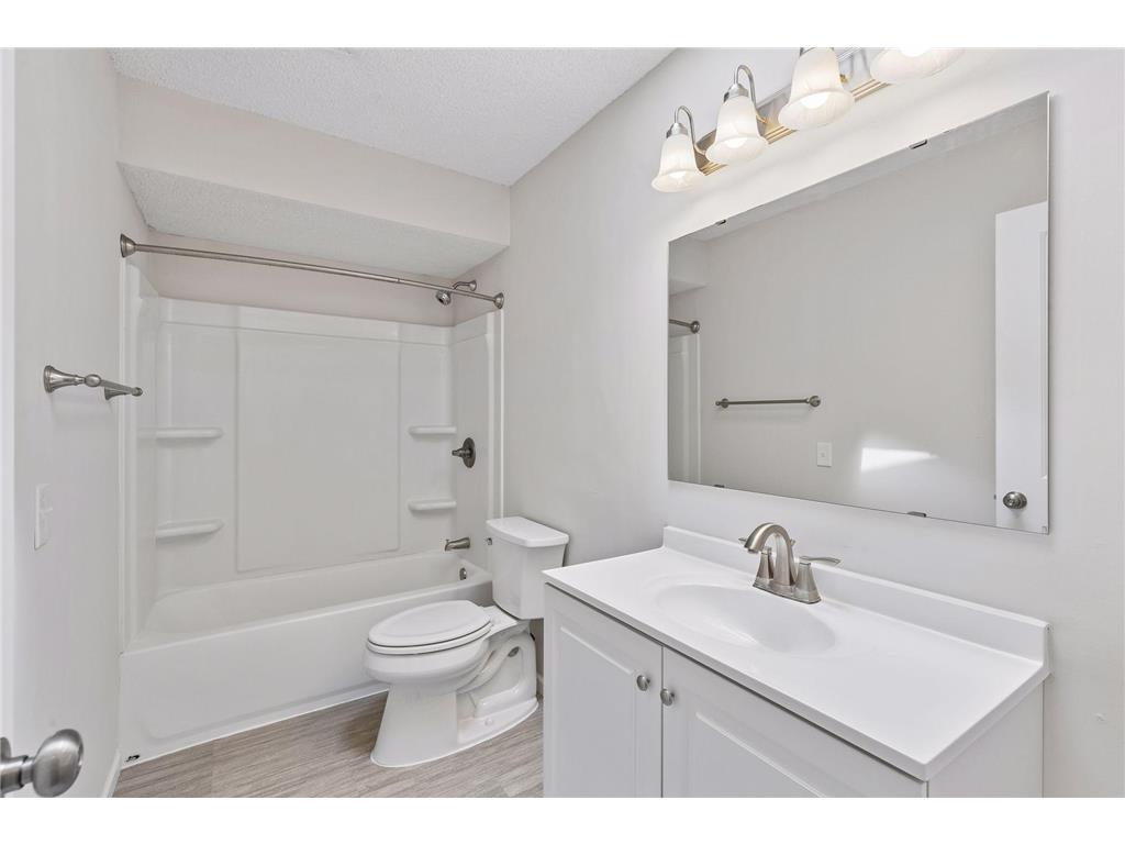 7516 Louisiana Avenue N Brooklyn Park MN 55428 7066652 image20