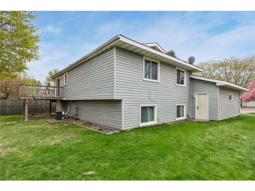 7516 Louisiana Avenue N Brooklyn Park MN 55428 7066652 image37