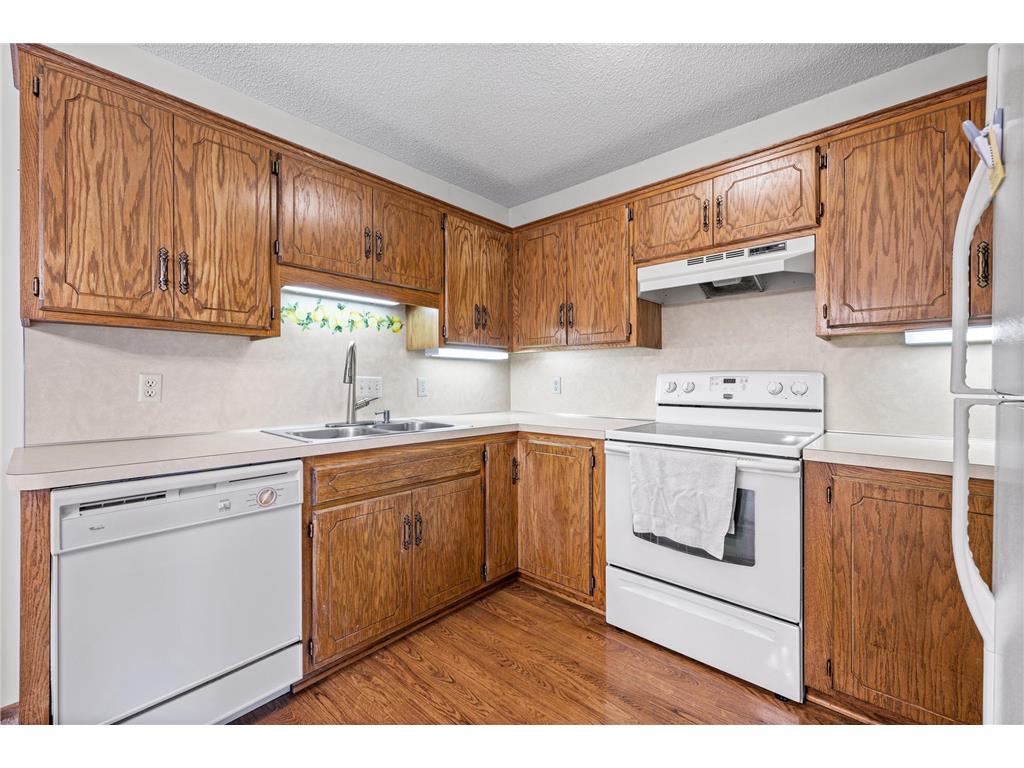 7517 Xerxes Avenue N Brooklyn Park MN 55444 7036418 image16