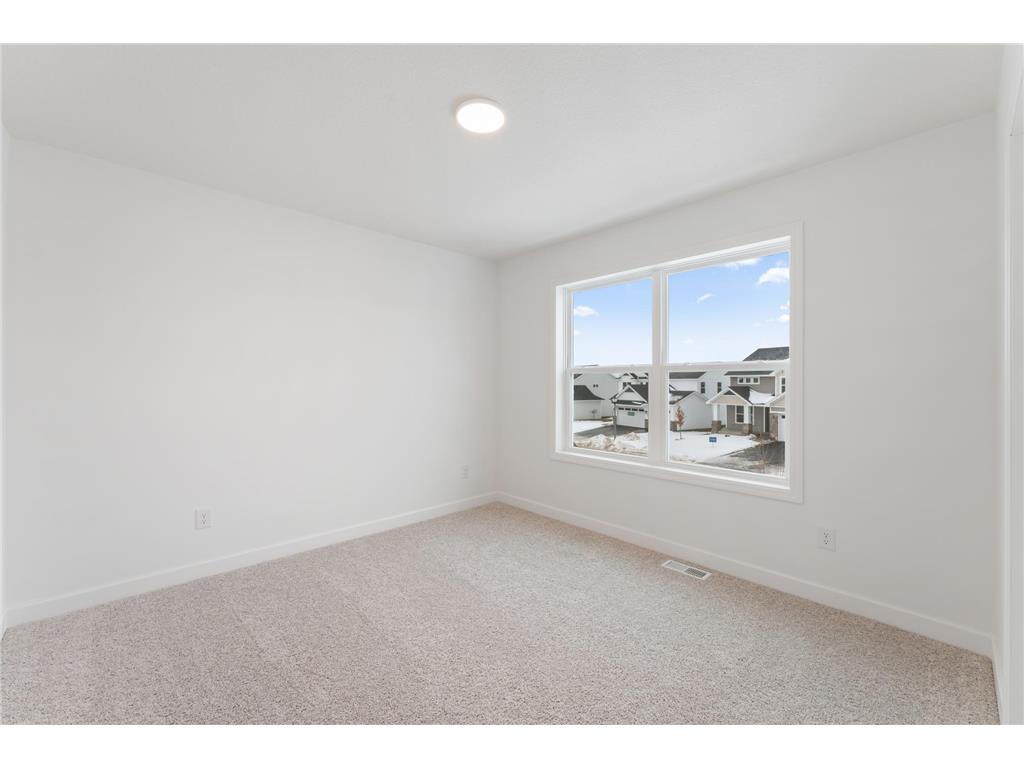 7518 Upper 42nd Street N Oakdale MN 55128 7106029 image14