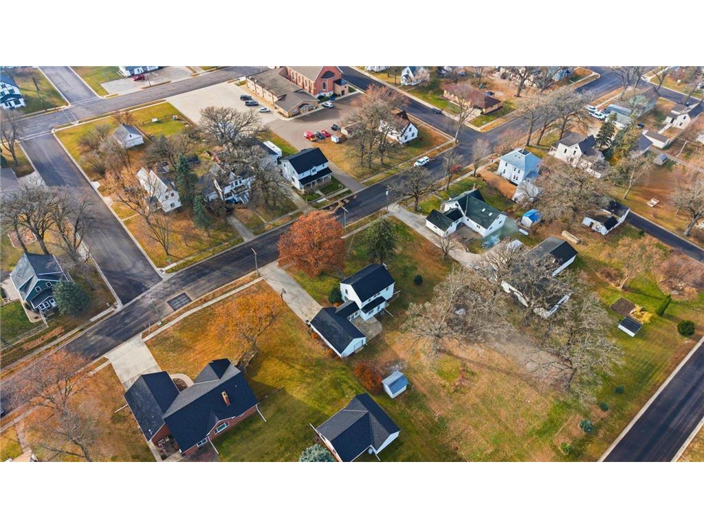 752 2nd Street N Brownton MN 55312 6816474 image32