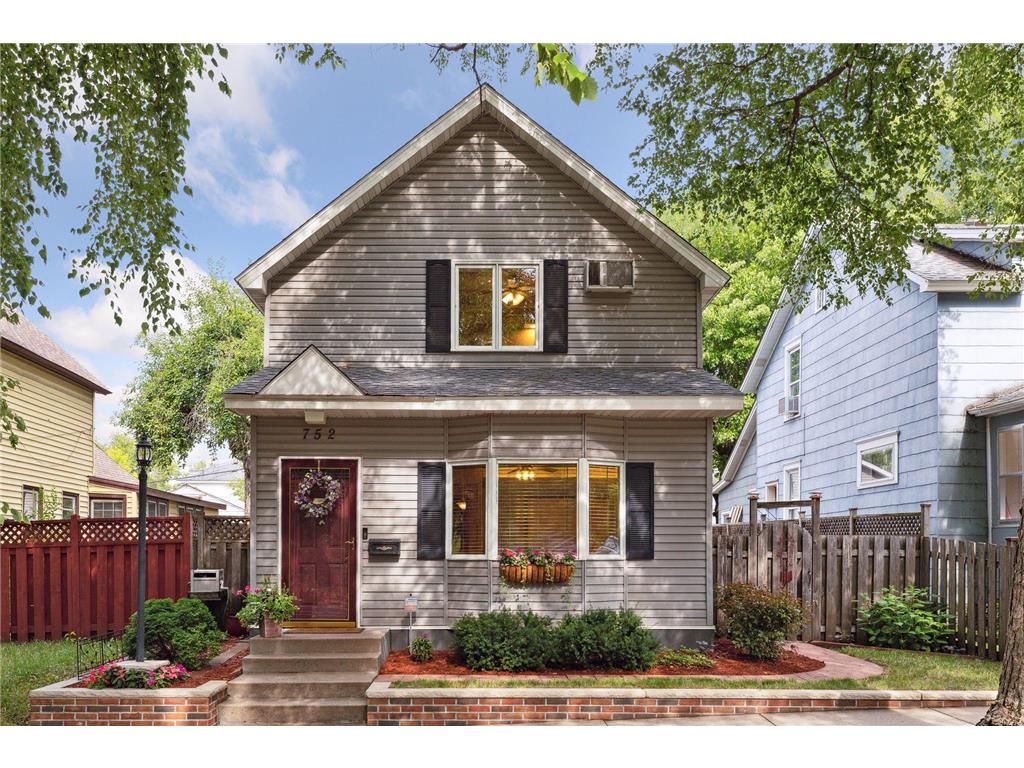 752 Desoto Street Saint Paul MN 55130 6406387 image1