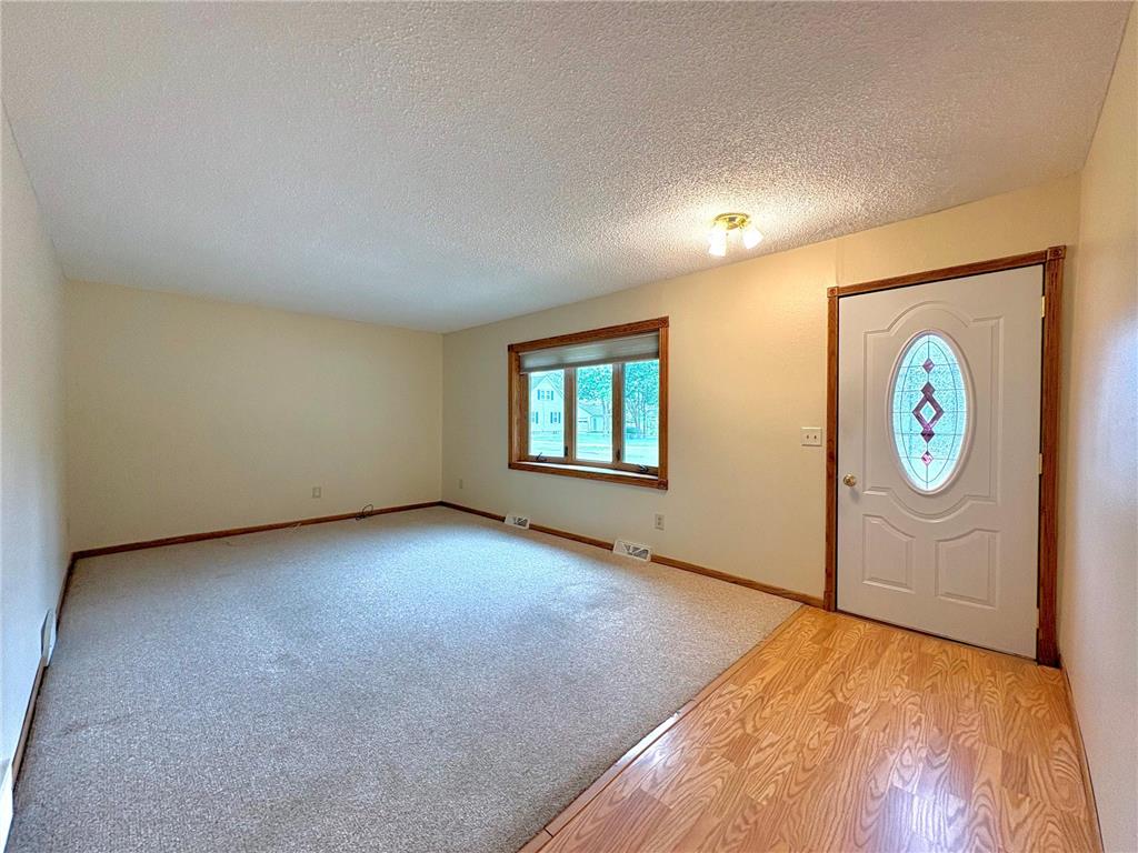 752 E Mark Street Winona MN 55987 7079258 image2