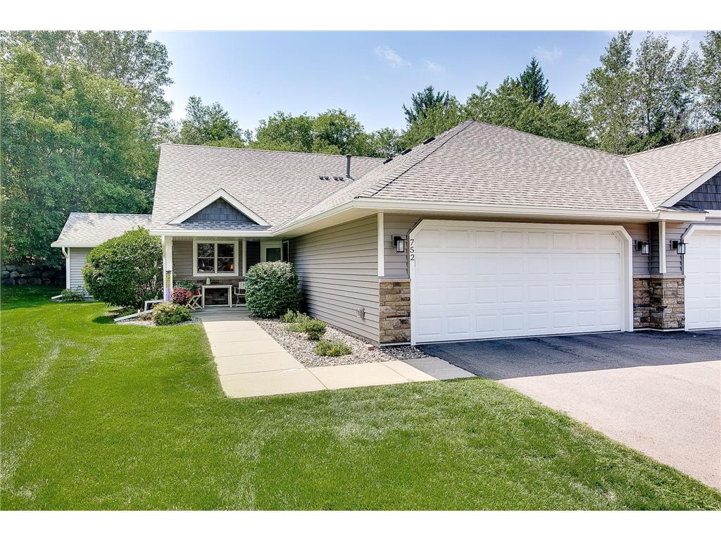 752 Echo Shores Court Mahtomedi MN 55115 6422830 image1