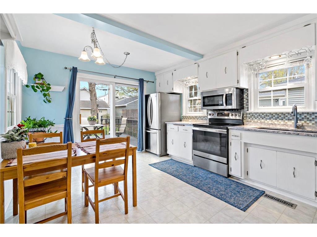 752 Hoyt Avenue W Saint Paul MN 55117 7066713 image5