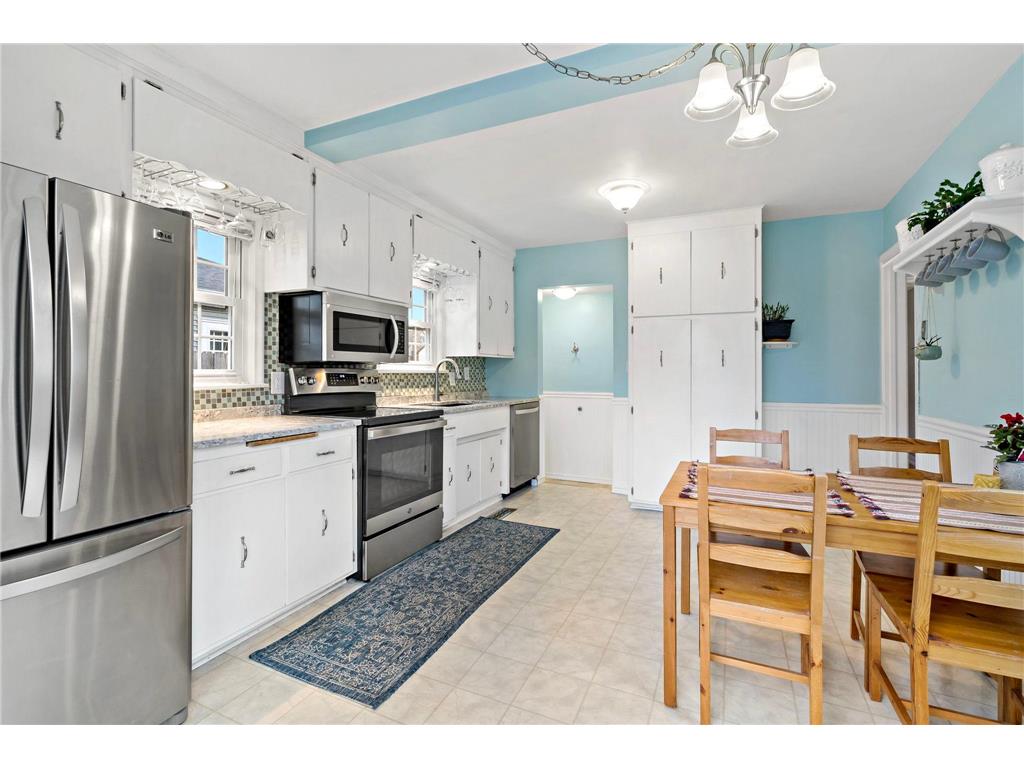 752 Hoyt Avenue W Saint Paul MN 55117 7066713 image6