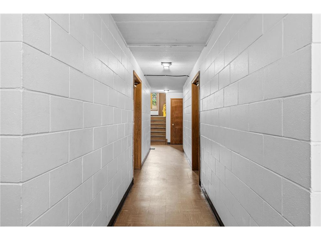 752 Southview Drive Anoka MN 55303 7105578 image4